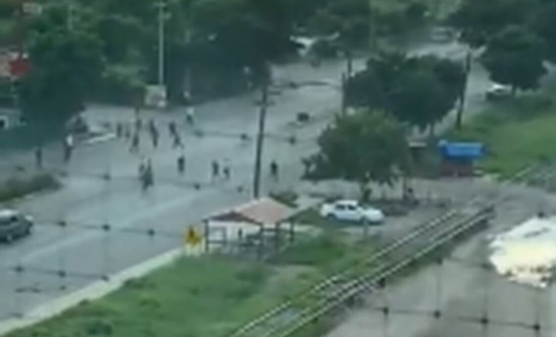Reos que se fugaron del penal de Culiacán, en Sinaloa, el pasado jueves 17 de octubre. Foto: Tomada de video
