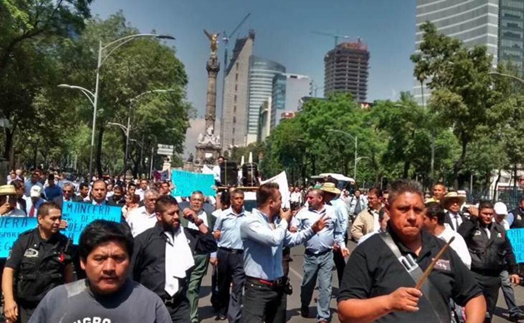 El Gobierno del Distrito Federa rechazó que el día de mañana se vayan a implementar operativos en contra de taxis agrupados en las empresas Uber y Cabify (Foto: Fernando Ramírez)