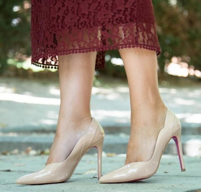 Cuáles son los zapatos ideales para mujeres bajitas