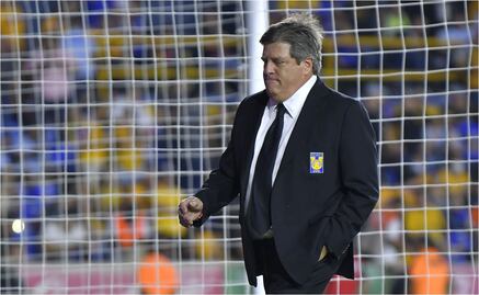 Miguel Herrera ante las críticas: No tenemos a los mejores centrales de México