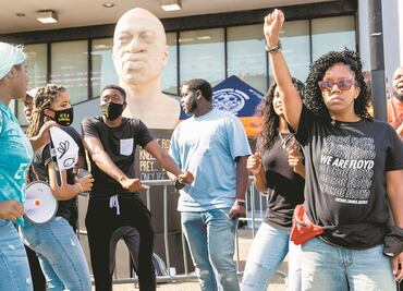 Condenan a 22 años y medio de cárcel a Chauvin