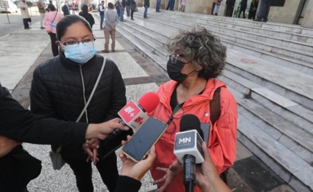 Brenda fue por el biberón de su hijo y cuando volvió ya no estaba; su marido se lo llevó tras discutir con ella