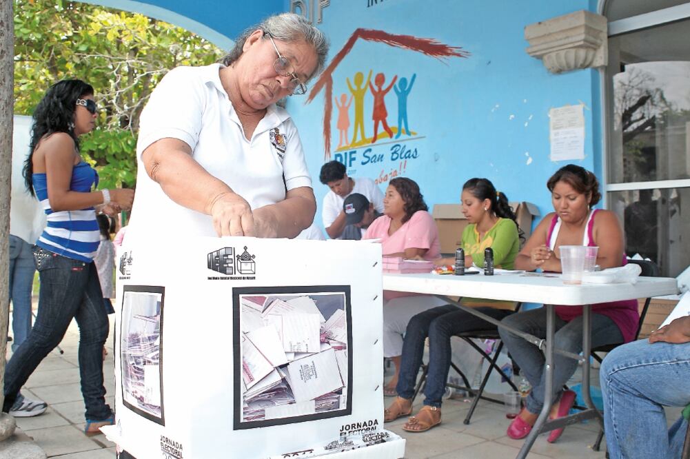 El INE espera vencer la apatía de más de 13 millones de electores (ARCHIVO EL UNIVERSAL)