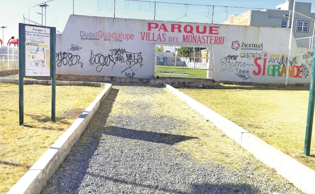 En el Parque Villas del Monasterio, en la colonia del mismo nombre, en el municipio de Guadalupe, un comando asesinó a cinco hombres en la cancha. Foto:Irma Mejía/EL UNIVERSAL