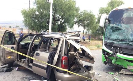 Mueren dos presuntos ladrones en choque en Hidalgo