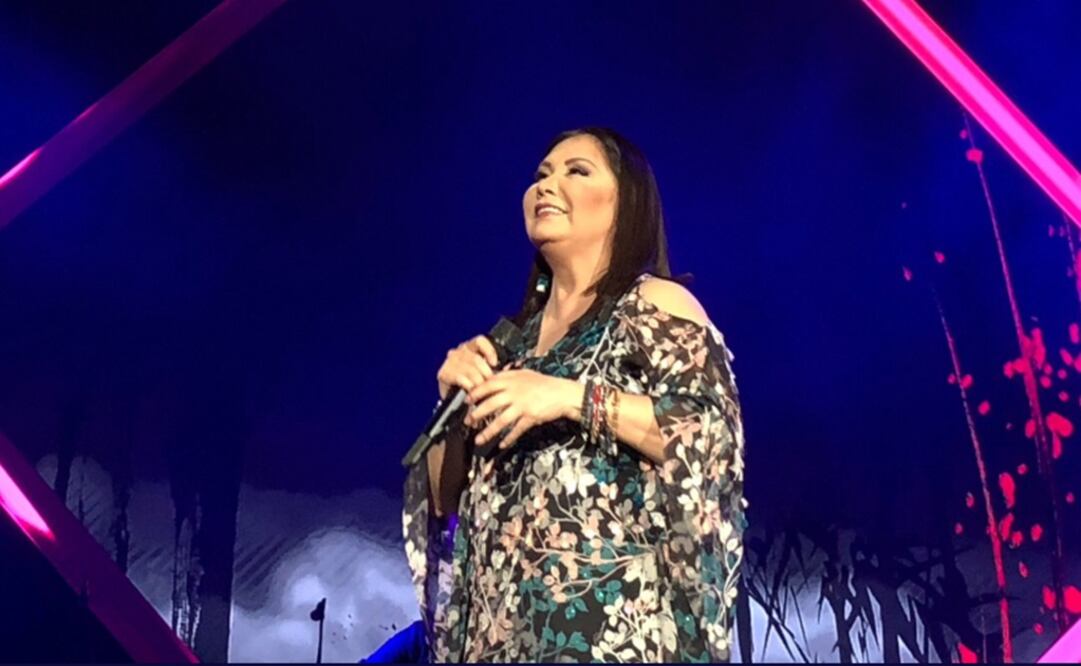 Ana Gabriel le cantó a las nuevas generaciones. FOTO: Twitter Auditorio Nacional