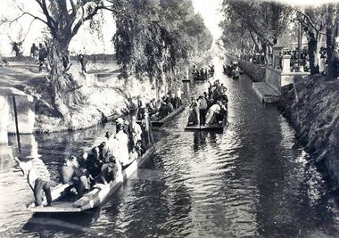 Cuando había agua en la Viga, zona de comercio y paseo