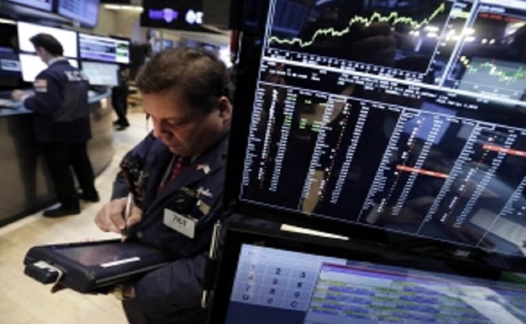 Economía de EU frena su crecimiento en tercer trimestre