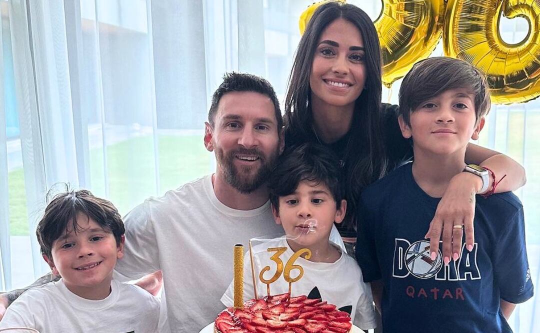 Messi, Antonella y sus hijos. Fuente: Instagram @antonelaroccuzzo