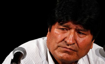 Borran nombre de Evo Morales de obras emblemáticas de su mandato 