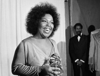 Roberta Flack, intérprete del éxito "Killing me softly", muere a los 88 años