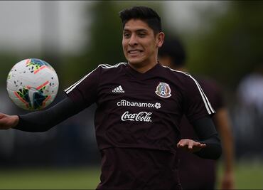 En el Ajax admiten que están muy interesados en Edson Álvarez