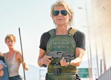 Linda Hamilton reta al tiempo en "Terminator"