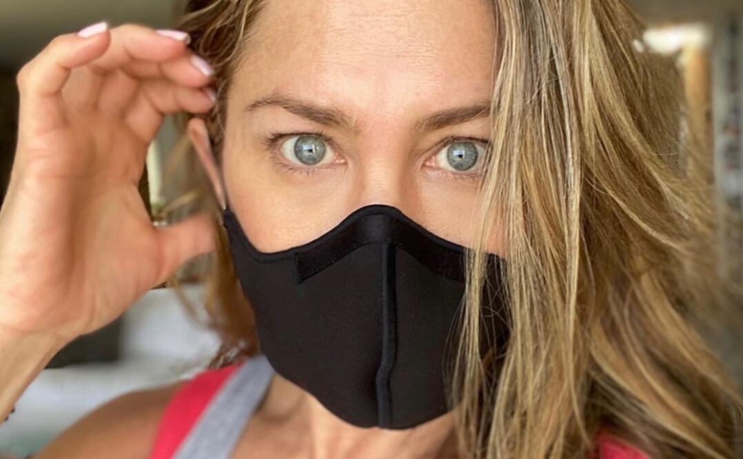 Las celebridades nos recuerdan que cuidar nuestra salud es algo que tenemos que hacer siempre y más en tiempos como estos Foto: Instagram @jennferaniston