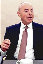 Tenemos "significativo" interés en "El Chapo": EU