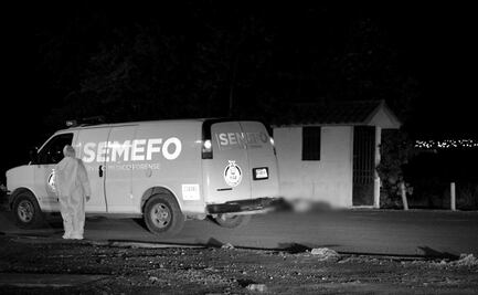 Encuentran cuerpo con cuchillo clavado en la boca en Sinaloa