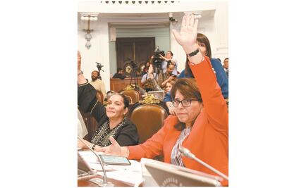 Oposición cuestiona donativo a Salud