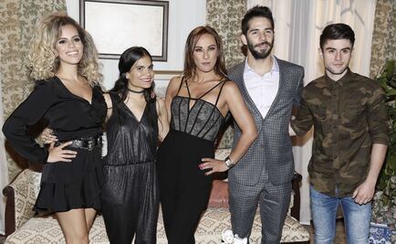 Consuelo Duval festeja su regreso a Televisa con “Julia vs Julia”