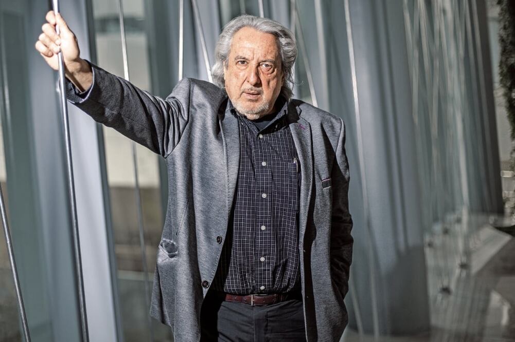 Hernán Lara Zavala se inspiró en varias historias basadas en el tema del mar (GERMÁN ESPINOSA. EL UNIVERSAL)