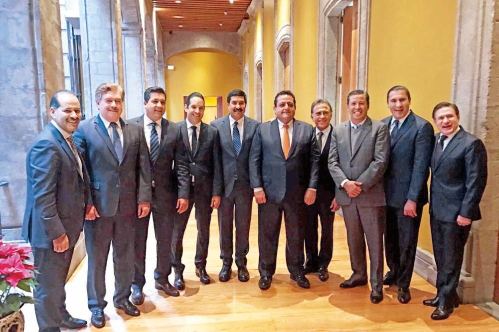 En una reunión privada en el Club de Banqueros, gobernadores emanados del PAN acordaron hacer un llamado a la dirigencia que encabeza Ricardo Anaya para que concrete la alianza opositora en el Estado de México (CORTESÍA)