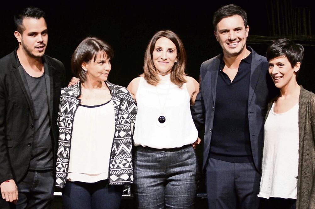 Director Reynolds Robledo, Mariana Garza, Mónica Huarte, Alejandro de la Madrid y Fernanda Borches (AGUSTIN SALINAS. EL UNIVERSAL)