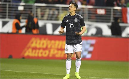 Chicharito paga por su indisciplina