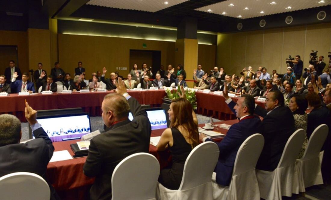 Reeligen a Navarrete Prida como presidente de la Conasetra