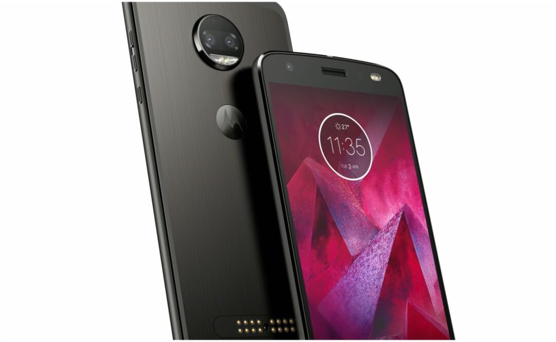 Se trata de un smartphone con doble cámara trasera y pantalla resistente a caídas