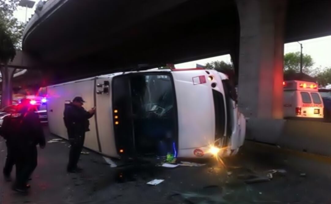 Apparently the driver lost control of the vehicle. (Photo: @DiyeiOsborne)