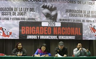 CNTE amaga con huelga nacional rumbo al Mundial 2026; “sin solución, no rodará el balón”, advierte