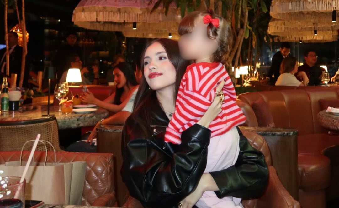 La influencer transmitió en vivo por TikTok el momento en el que autoridades federales irrumpieron en su domicilio. Foto: Instagram @marianne_rc