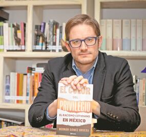 "Aprendemos desde la familia a ser racistas": Gómez Bruera