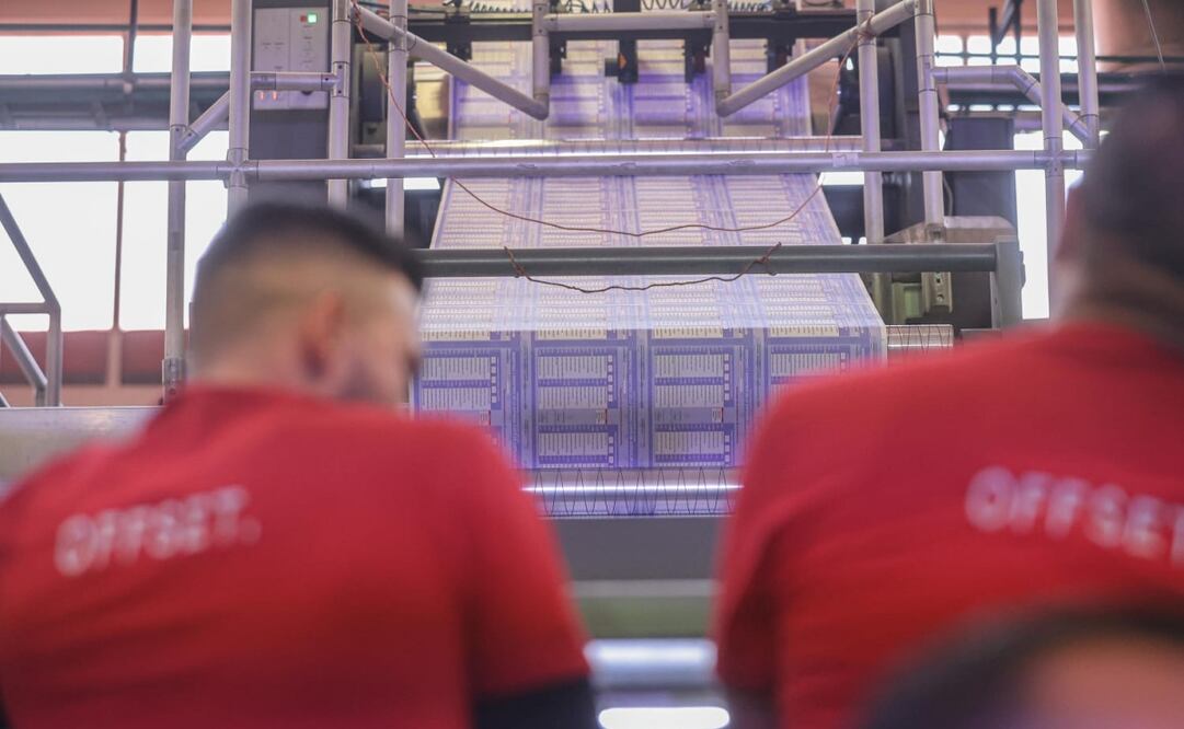 Arranque de la impresión de boletas para la elección judicial en las instalaciones de Talleres Gráficos de México. Foto: Gabriel Pano