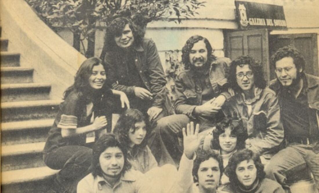 Arriba: Margarita Caballero, Mario Santiago Papasquiaro, José Rosas Ribeyro, Roberto Bolaño, Vicente Anaya.
Abajo: Rubén Medina, Dina García, Ramón Méndez, Pita Ochoa y José Peguero. Crédito Antología poética Pájaro de calor (Ediciones Asunción Sanchís, 1976).