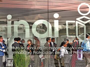 Partidos políticos ocultan sueldos de sus dirigentes