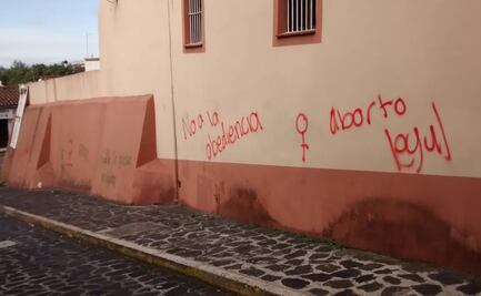 Realizan pintas a favor del aborto en iglesia de Xalapa, Veracruz