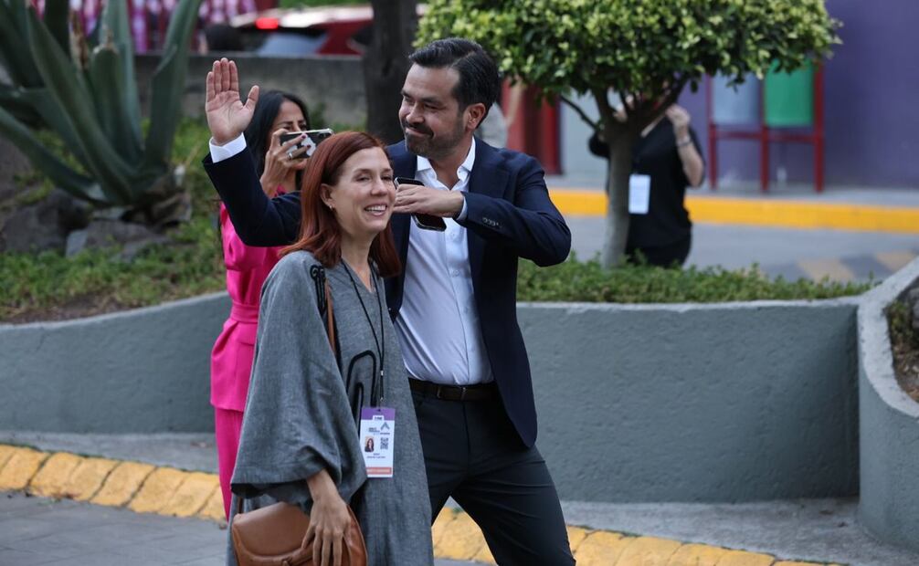 Jorge Álvarez Máynez llega a los Estudios Churubusco para participar en el segundo debate presidencial. Foto: Diego Simón / EL UNIVERSAL