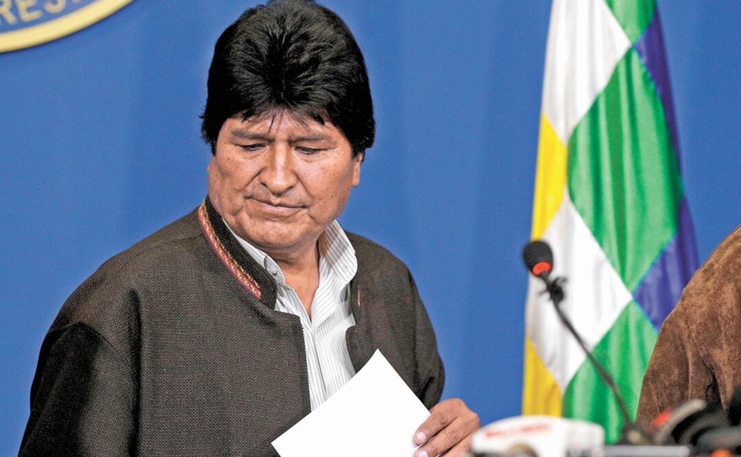 Evo Morales was transported to Mexico by a Mexican air force plane - Photo: Juan Karita/AP