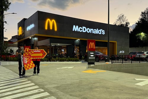 McDonald's supera expectativas y gana 4 mil 345 mdd en primer semestre; anuncia cambios para acelerar su crecimiento en EU