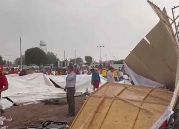 VIDEO: Viento derriba lona y templete de evento de Alejandra del Moral en Tecámac; hay varios lesionados