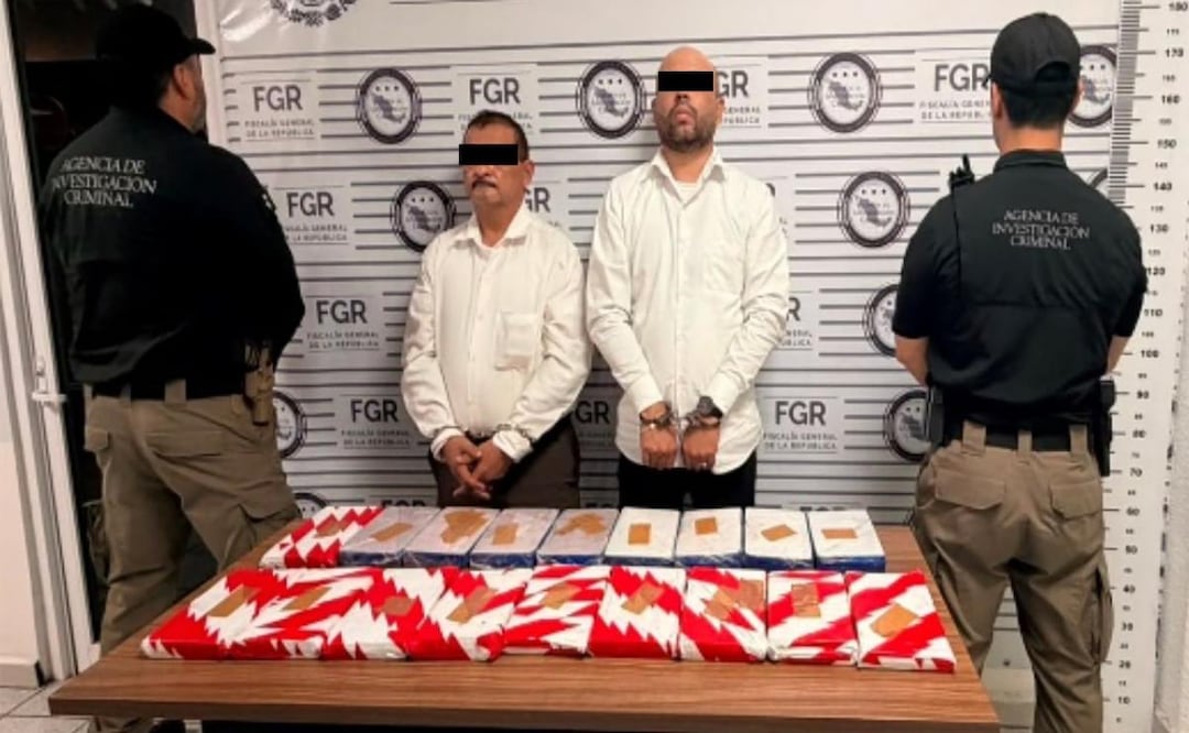 Detienen a dos sujetos con 10 kilos de fentanilo y 8 de heroína en carretera de Sonora (26/08/2026). Foto: Especial