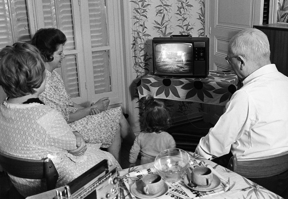 Así se vivió en la Tierra la llegada a la Luna