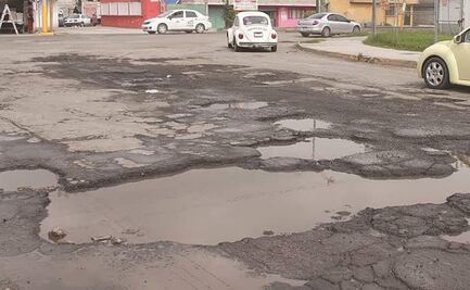 Caer en un bache puede costar hasta 36 mil pesos, dicen transportistas de Edomex