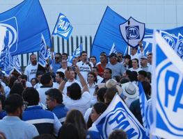 PAN alista evento del relanzamiento del partido en el Frontón México