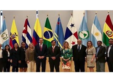 Magistrado del TEPJF participa en preparación de observación electoral en Panamá