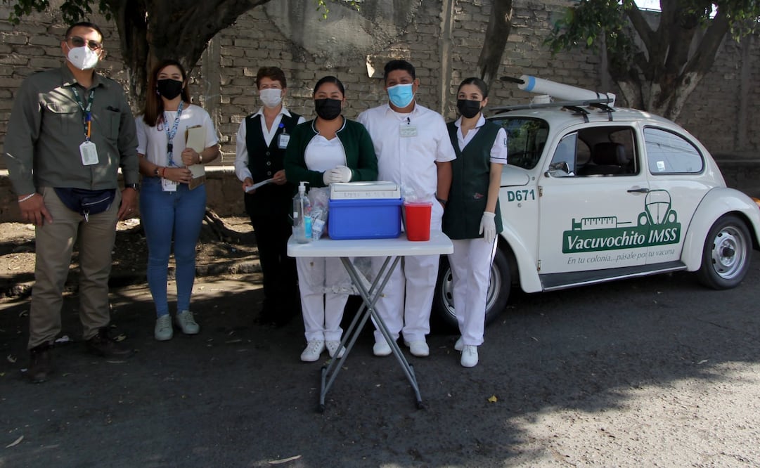El IMSS implementó el “Vacuvochito”, con el cual se buscaba llegar a más sectores que aún no se encontraban vacunados. Foto: IMSS