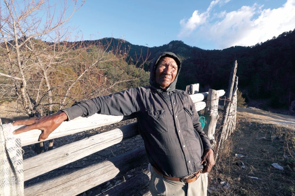 El fotorreportero de El Gran Diario de México cuenta en un reportaje la historia de Isidro Baldenegro, activista y ecologísta mexicano asesinado en enero pasado. Fue el quinto defensor muerto en el último año en la Sierra Tarahumara. FOTO: LUIS CORTÉS