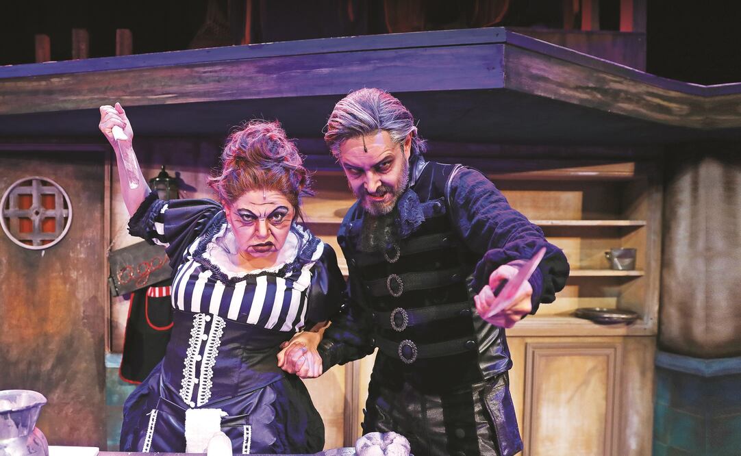 Sandova l comparte escenario con Beto Torres. (FOTOS: VALENTE ROSAS. EL UNIVERSAL)