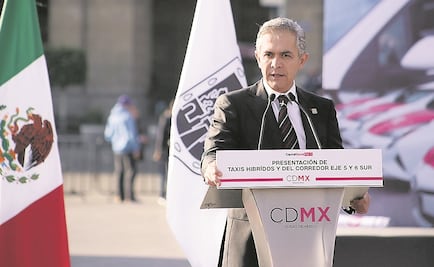 Mancera irá como candidato al Senado