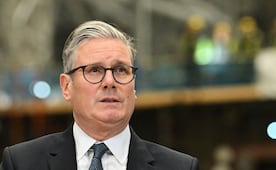 Renuncia ministro de Defensa británico; acusa al gobierno de Keir Starmer de no gastar suficiente en el ejército